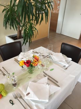 Gedeckter Tisch Ambiente Restaurant - Bar - Lounge 